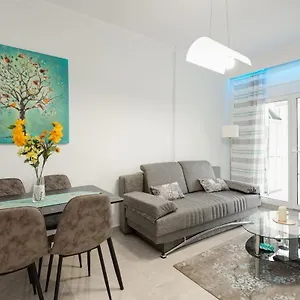 https://rainbow-nilie-hospitality-mgmt.hotels-of-thessaloniki.com