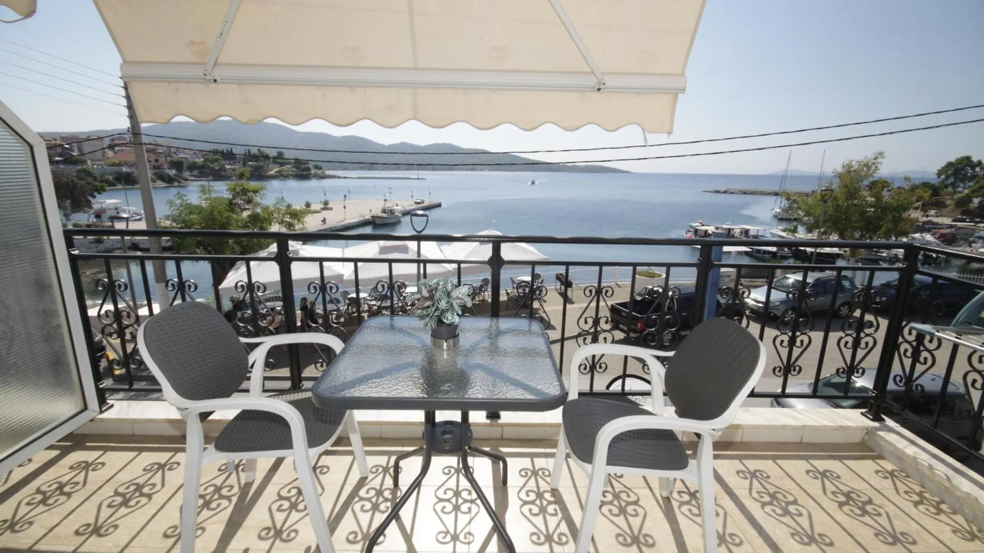 Portodream Studios & Apartments Neos Marmaras
